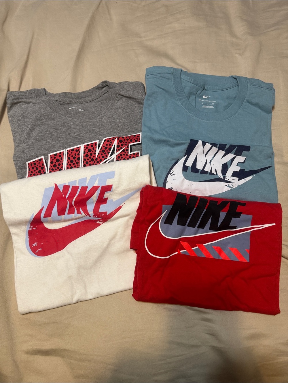 Nike men’s short -Sleeve Logo Tees - Red, Gray, Blue, White
Size Small